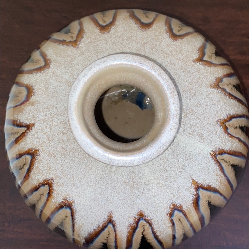 Ceramic Vase - Picture 3 of 3